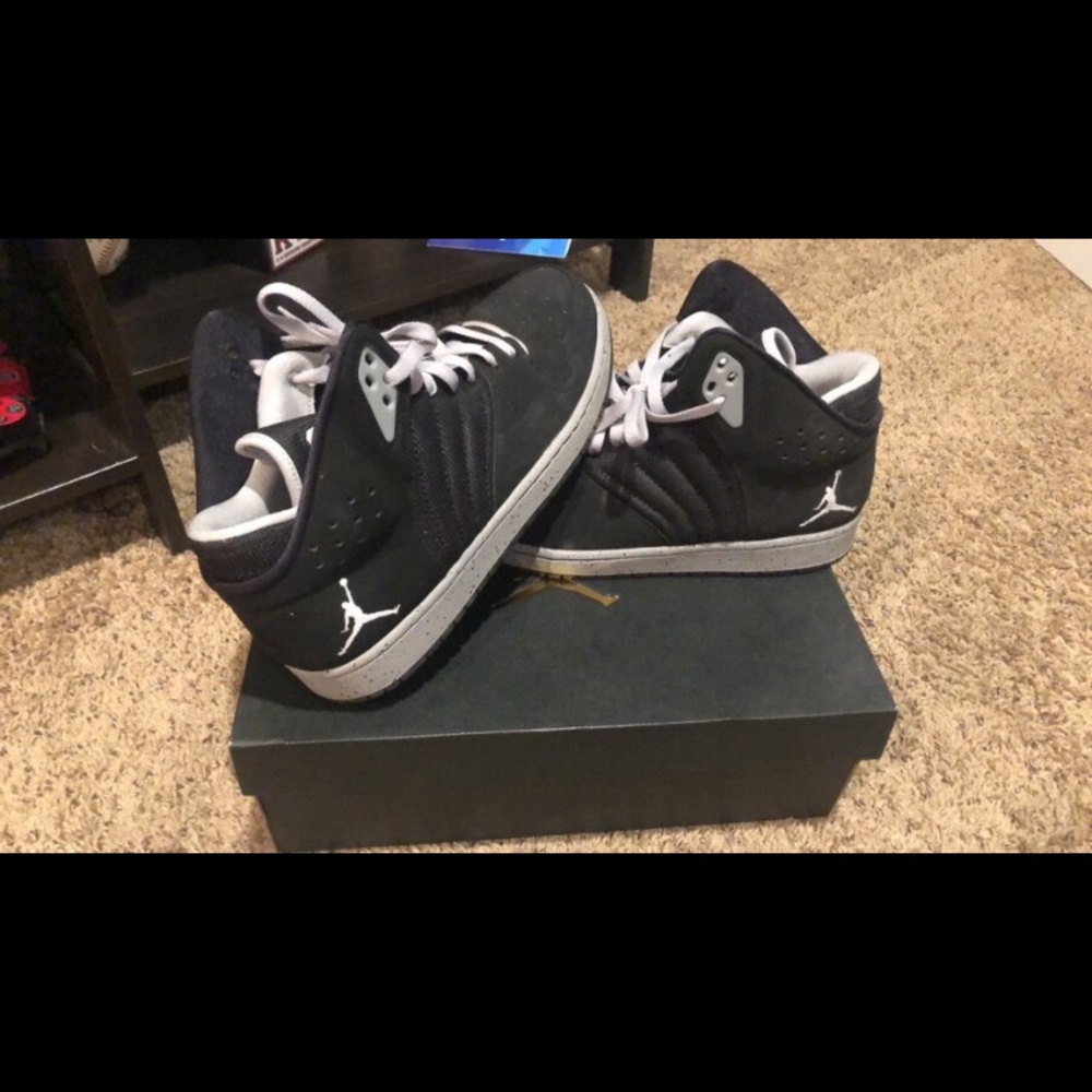 Jordan 1 Flight 4s